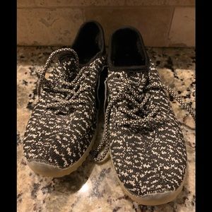 Slickkicks Light-up Sneakers B & W Multi-Lights Size 4 EUC